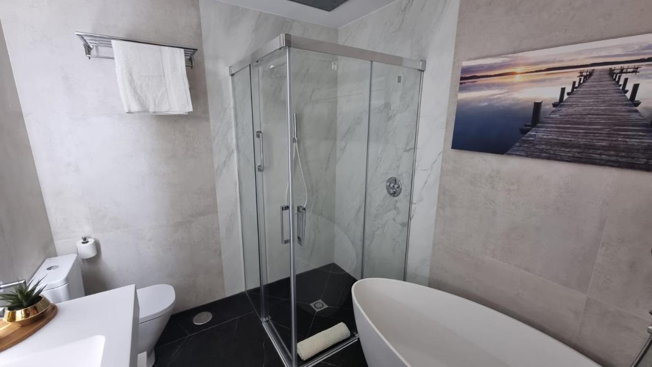Puerta Del Sol Iii, 4 Bedrooms 5Wc 마드리드 외부 사진
