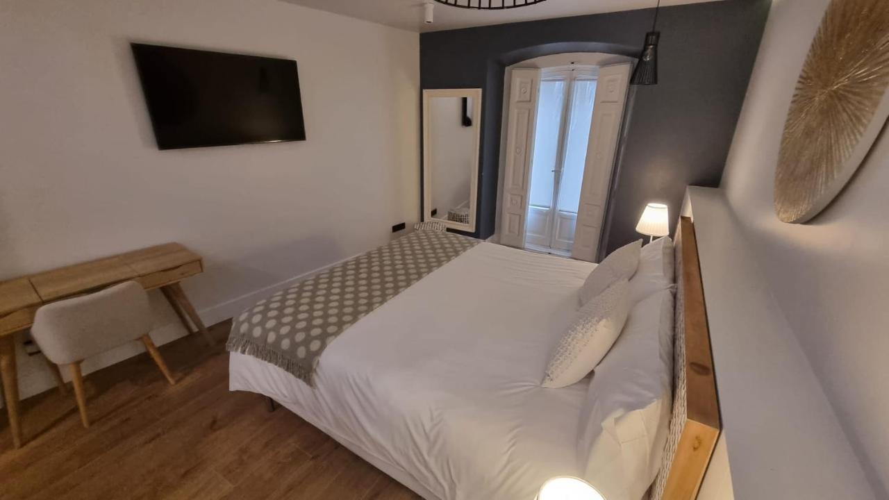 Puerta Del Sol Iii, 4 Bedrooms 5Wc 마드리드 외부 사진
